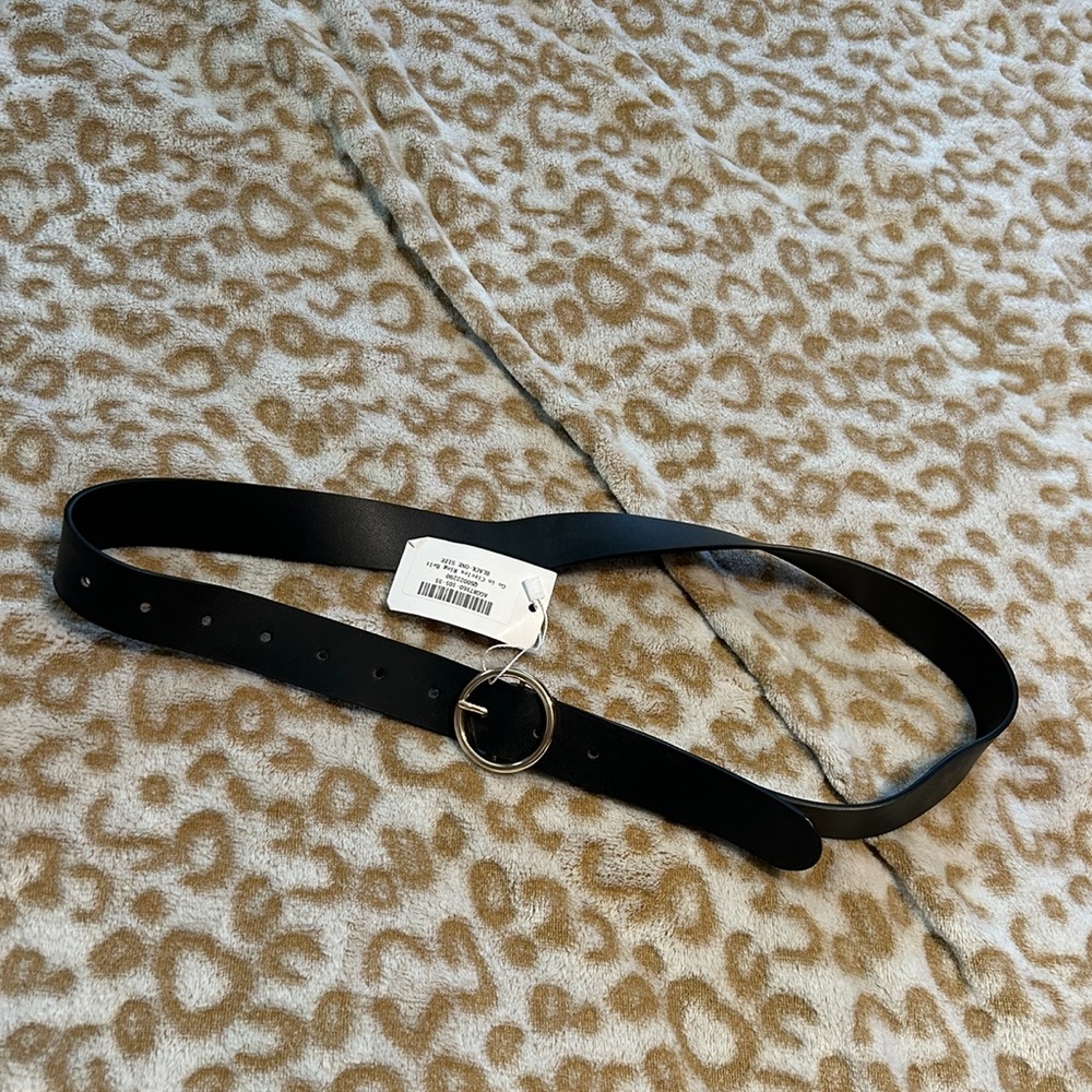 Black Circle Belt